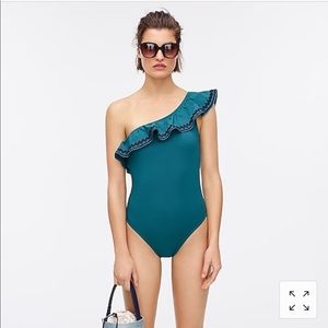 NWT J Crew ruffle one-shoulder swimsuit sz 6